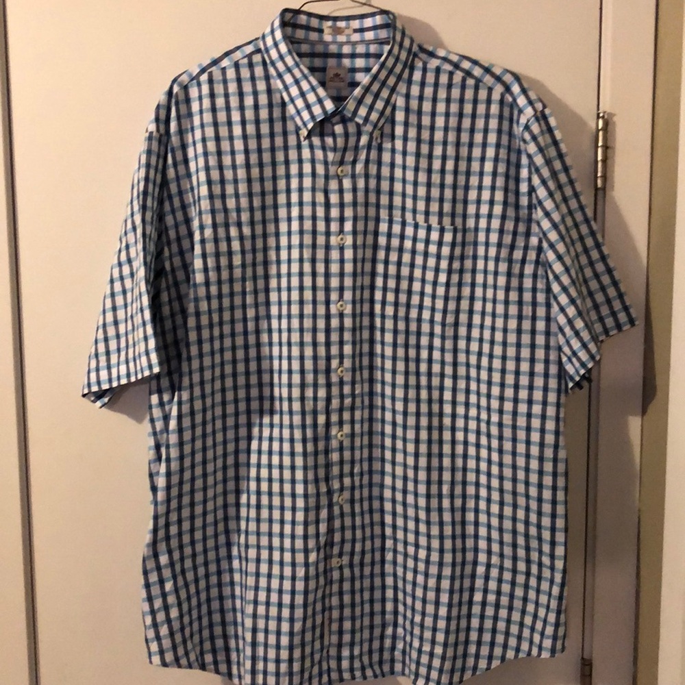Classic Peter Millar short sleeve button up, XXL, plaid blue and white pattern